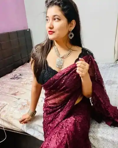 Qamrunisha Khan